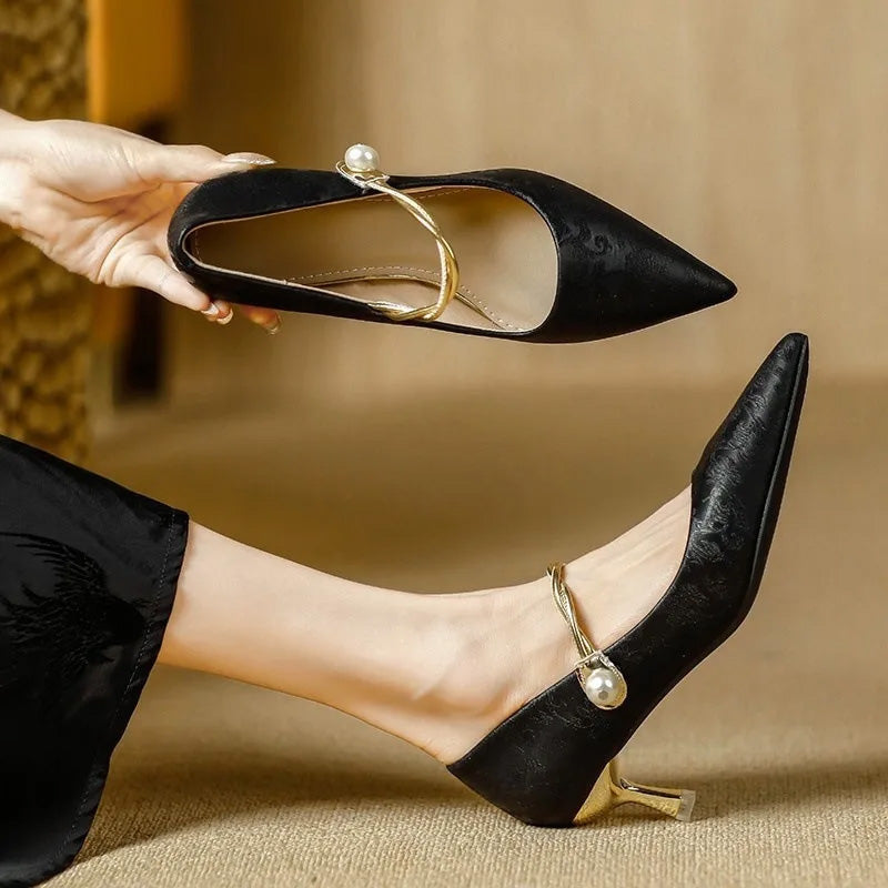 Podpatky s kotětem Grace