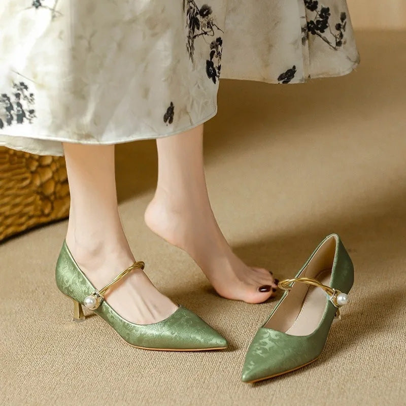 Podpatky s kotětem Grace