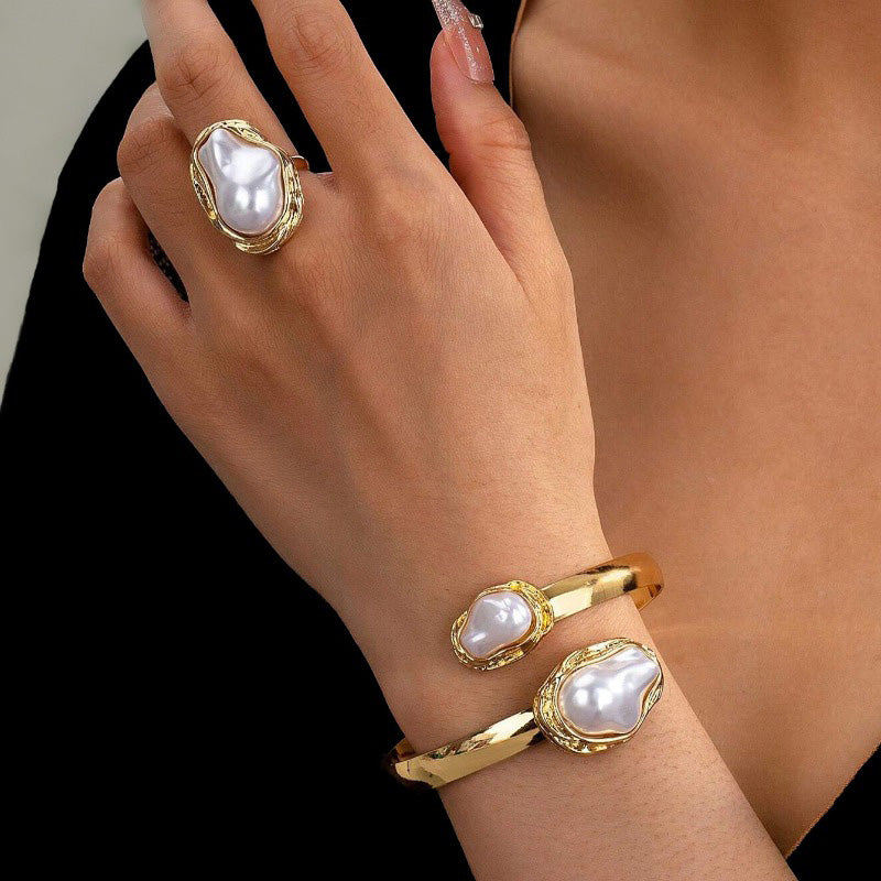 Duo z roztavených perel