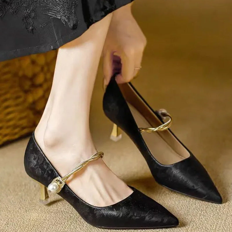 Podpatky s kotětem Grace